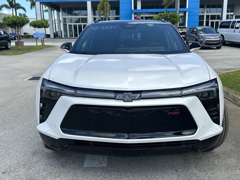 New 2025 Chevrolet Blazer EV RS w/ Super Cruise Package image 3