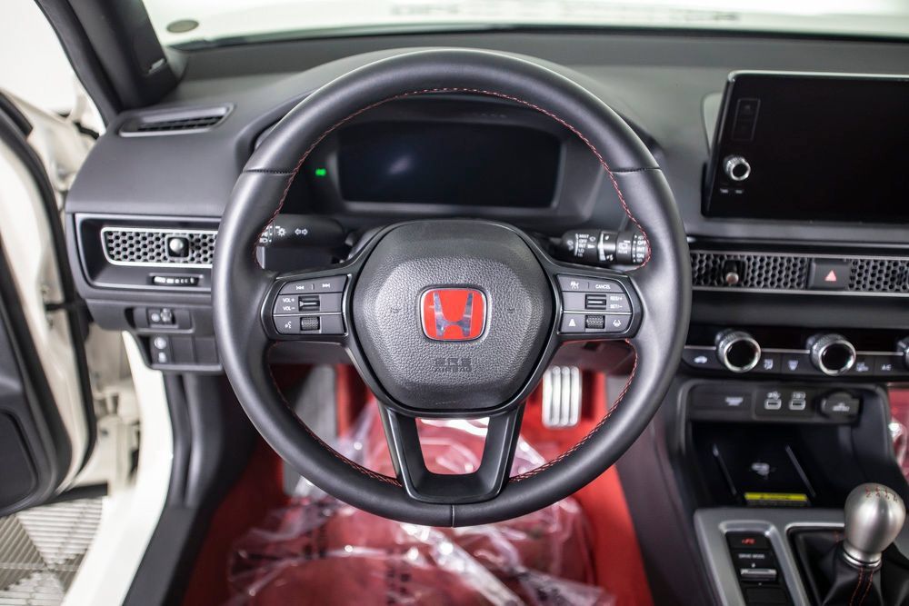Used 2025 Honda Civic Type R image 26