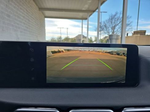 New 2026 Nissan Sentra SV image 9