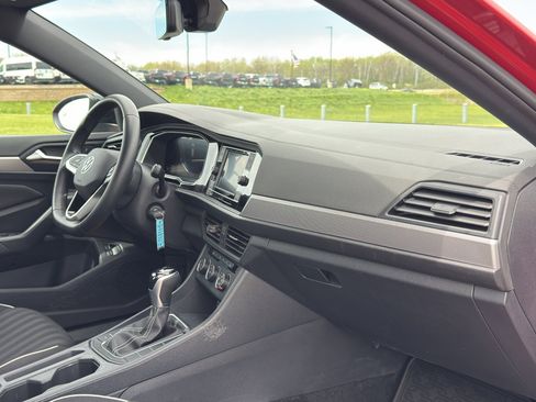 Used 2024 Volkswagen Jetta Sport FWD image 27