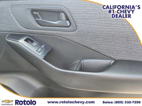 Used 2023 Nissan Rogue S AWD/4WD image 10