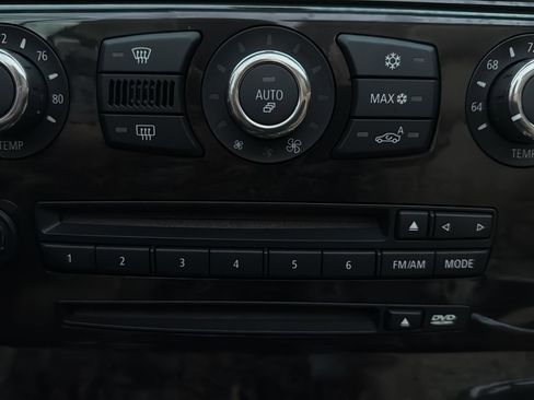 Used 2008 BMW 650i Convertible image 25