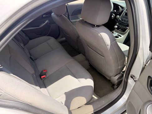 Used 2014 Chevrolet Malibu LS w/ Protection Package FWD image 11