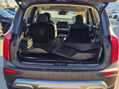 Used 2022 Kia Telluride SX image 11
