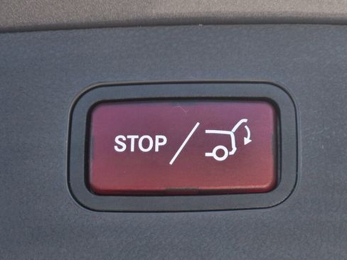 Used 2015 Mercedes-Benz GLA 250 4MATIC image 23