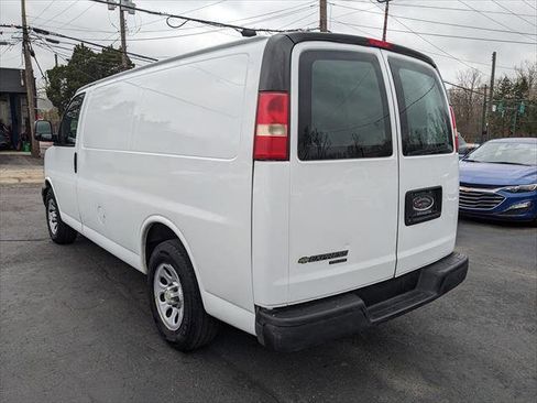 Used 2013 Chevrolet Express 1500 image 3