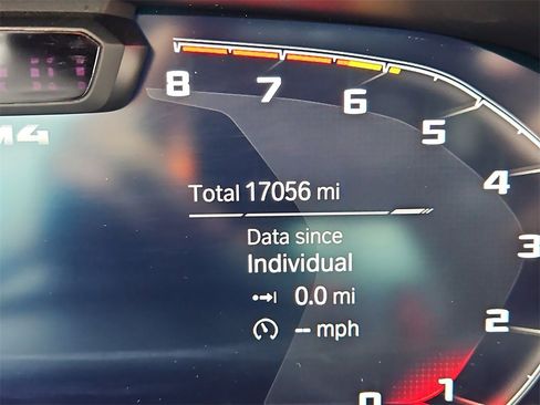 Used 2022 BMW M4 xDrive Competition w/ Executive Package image 13