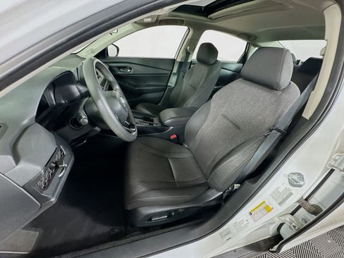 Used 2023 Honda Accord EX image 11