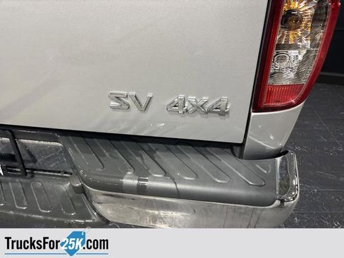 Used 2019 Nissan Frontier SV image 29