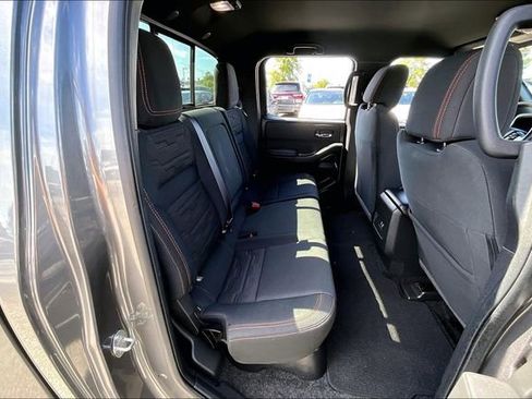 Used 2024 Nissan Frontier PRO-4X AWD/4WD image 22