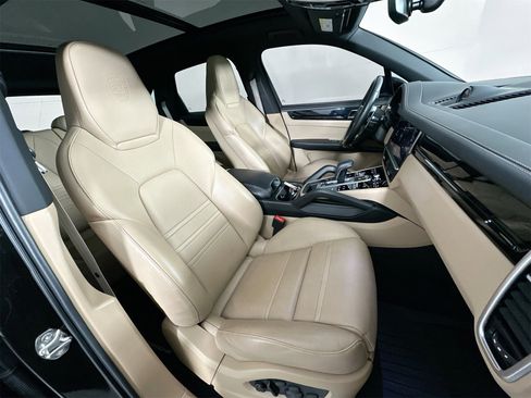 Certified 2023 Porsche Cayenne S Platinum w/ Premium Package Plus image 28