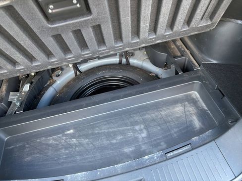Used 2013 Nissan Rogue SV AWD/4WD image 11