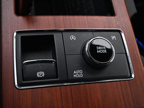 Certified 2022 Lincoln Navigator Reserve w/ Monochromatic Package image 33