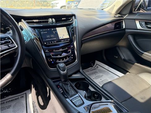 Used 2018 Cadillac CTS Luxury RWD image 40