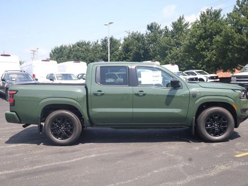 New 2026 Nissan Frontier SV w/ SV Convenience Package RWD image 4