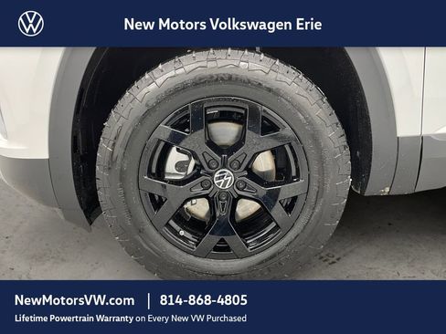 New 2026 Volkswagen Atlas Peak Edition AWD/4WD image 12