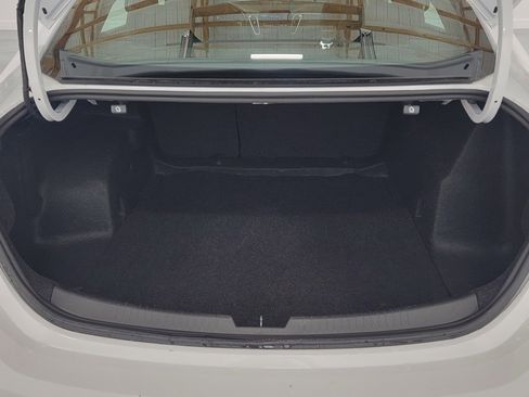 Used 2024 Chevrolet Malibu LT image 31