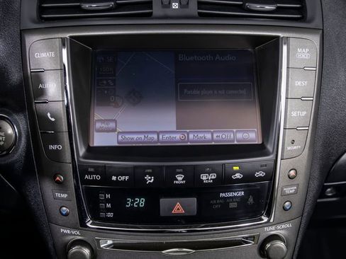 Used 2015 Lexus IS 250C image 33