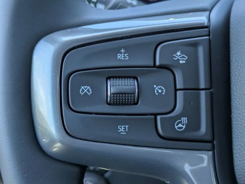 New 2026 Chevrolet Silverado 1500 LT w/ Z71 Off-Road Package AWD/4WD image 15