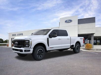New 2026 Ford F350 Lariat w/ Tremor Off-Road Package