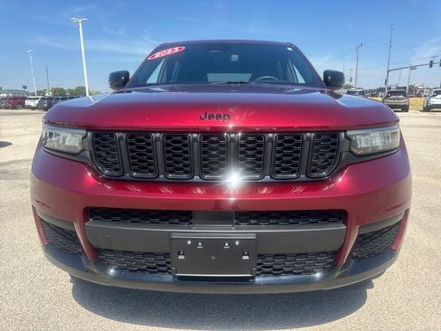 Used 2023 Jeep Grand Cherokee L Laredo AWD/4WD image 9