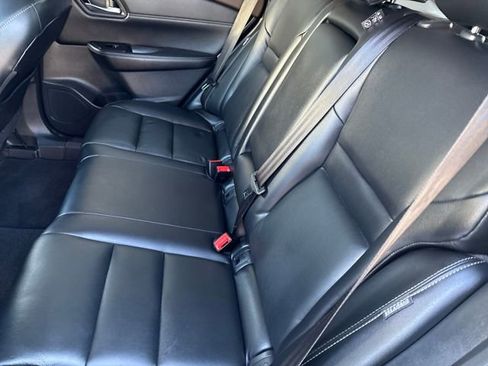 Certified 2022 Nissan Rogue SL w/ SL Premium Package image 10