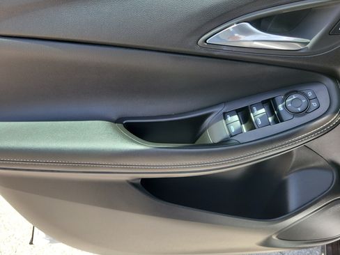 Used 2024 Buick Encore GX Sport Touring w/ Advanced Technology Package FWD image 26