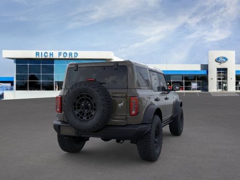 New 2026 Ford Bronco Badlands AWD/4WD image 8