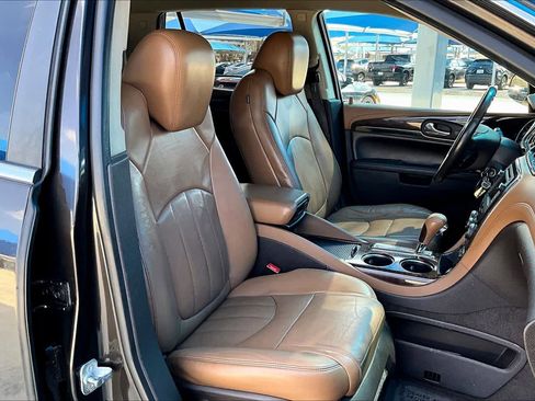 Used 2013 Buick Enclave Leather image 9