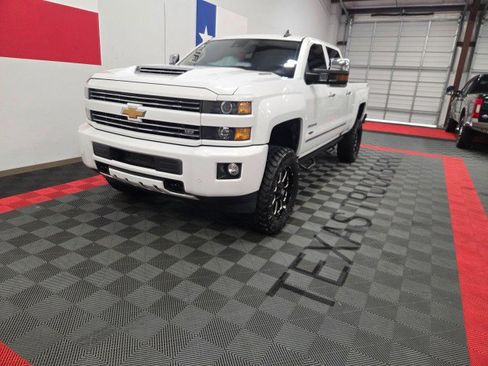 Used 2017 Chevrolet Silverado 2500 LTZ w/ Duramax Plus Package AWD/4WD image 8