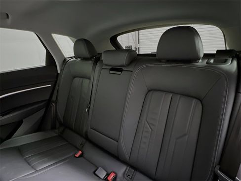 Certified 2022 Audi e-tron Premium w/ Convenience Plus Package image 22