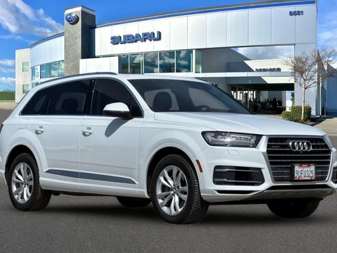 Used 2019 Audi Q7 3.0T Premium Plus w/ Premium Plus Package AWD/4WD image 5