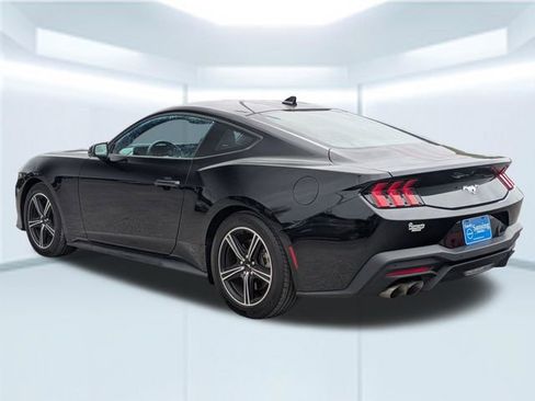 Used 2024 Ford Mustang Premium RWD image 4
