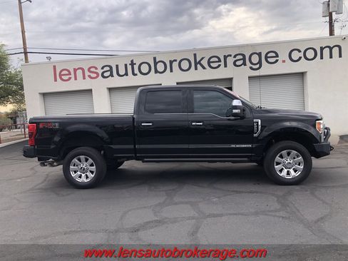 Used 2017 Ford F250 Platinum w/ FX4 Off-Road Package image 1