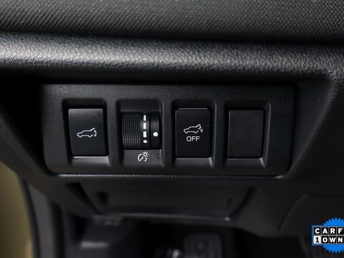 Used 2023 Subaru Outback Premium image 16