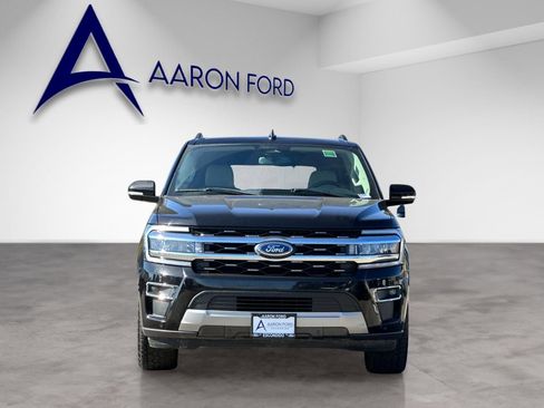 Used 2024 Ford Expedition Limited image 8