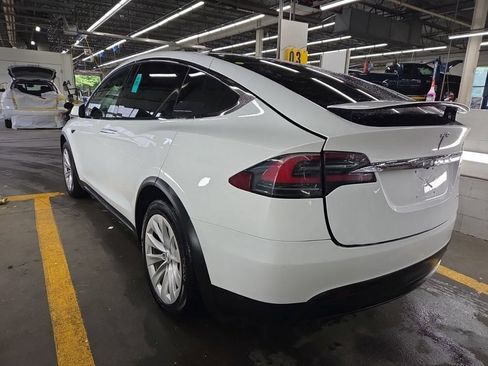 Used 2020 Tesla Model X Long Range AWD/4WD image 3