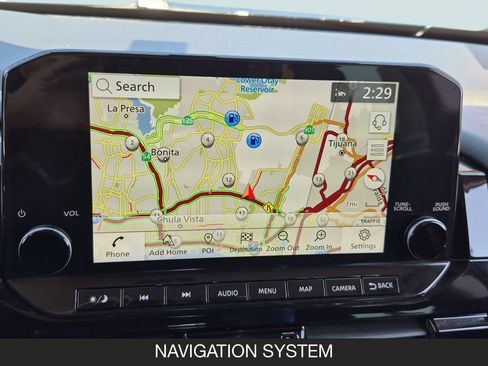 Used 2025 Nissan Pathfinder SL FWD image 21