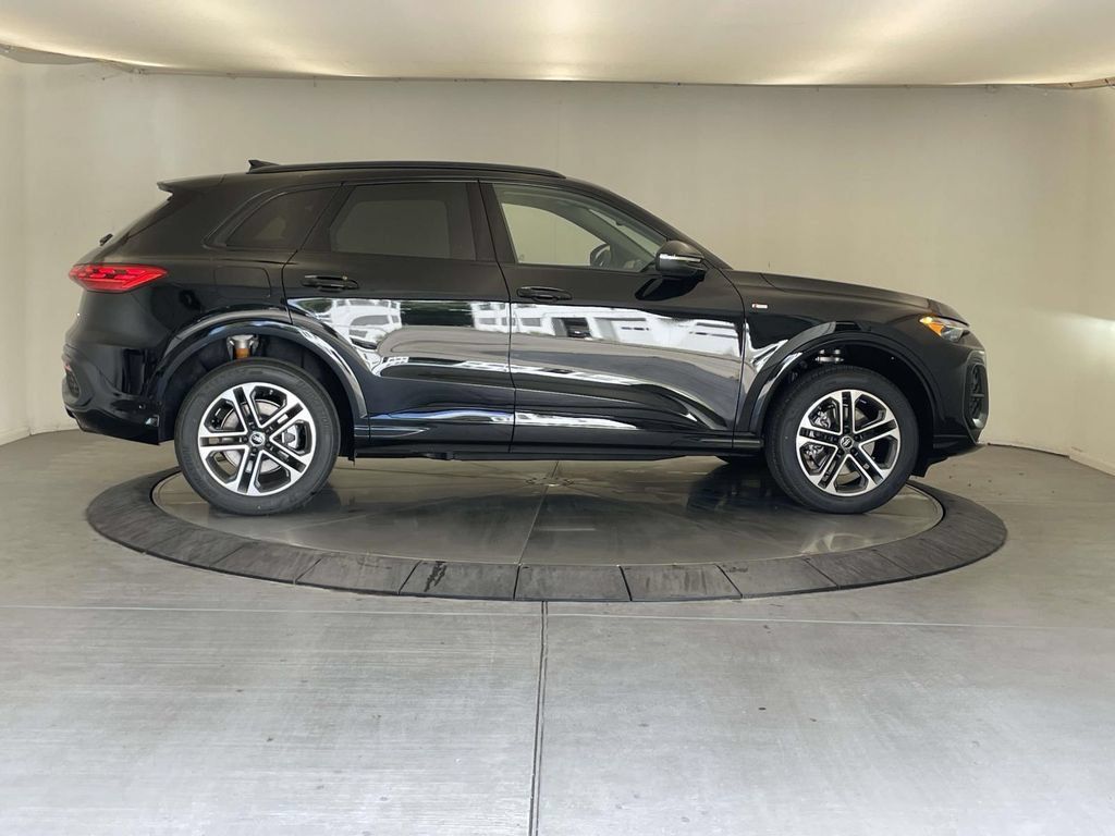 New 2026 Audi Q5 2.0T AWD/4WD image 7