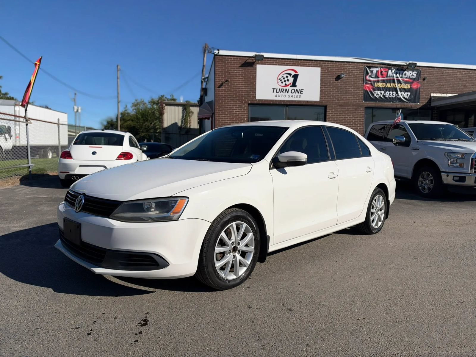 Used 2012 Volkswagen Jetta SE FWD image 1