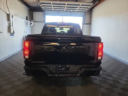 Used 2023 Chevrolet Colorado W/T image 10