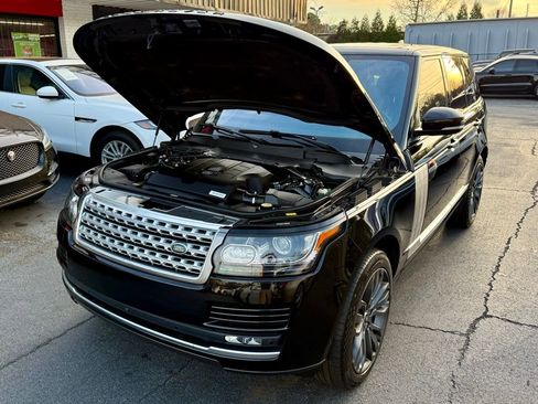Used 2017 Land Rover Range Rover HSE image 5
