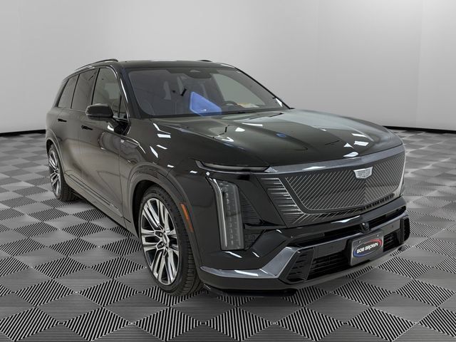 Certified 2026 Cadillac Vistiq Platinum w/ LPO, Floor Liner Package AWD/4WD image 7