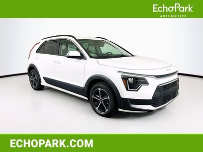 Used 2023 Kia Niro EX
