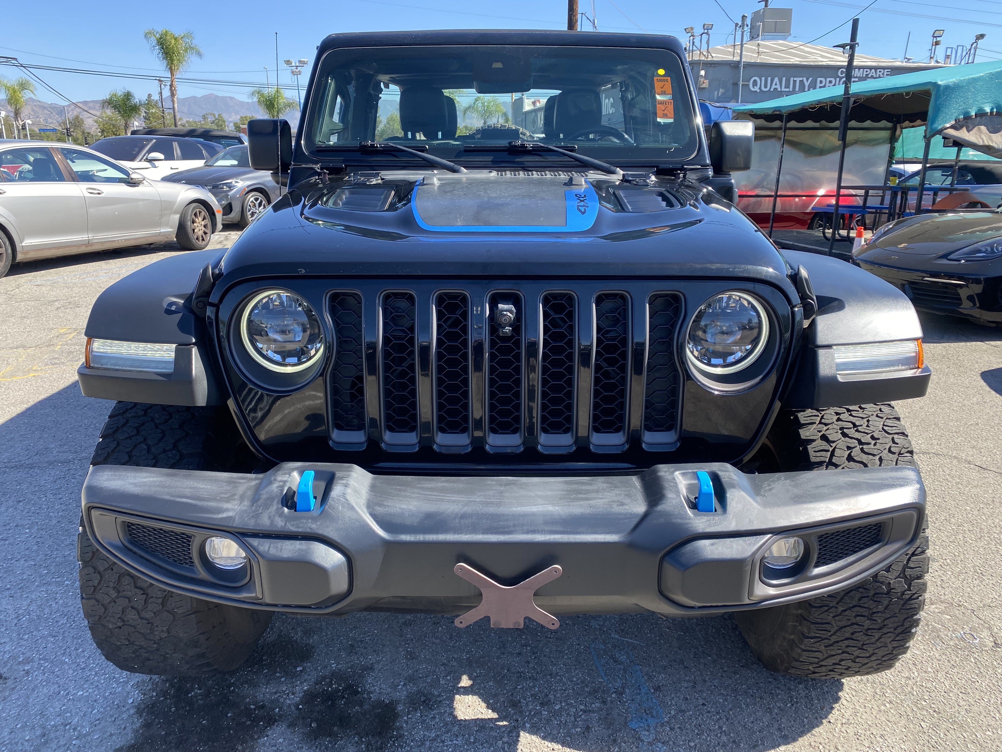 Used 2023 Jeep Wrangler Unlimited Rubicon 4xe AWD/4WD image 3