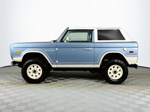 Used 2025 Ford Bronco Badlands AWD/4WD image 8