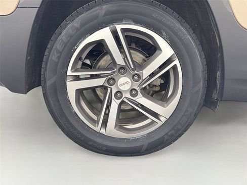 Used 2018 GMC Terrain SLT w/ Preferred Package AWD/4WD image 32
