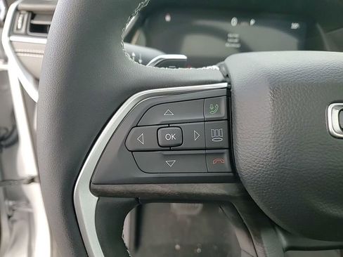 New 2025 Jeep Grand Cherokee Limited w/ Luxury Tech Group II image 29