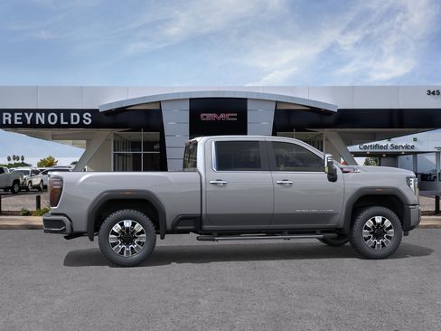 New 2026 GMC Sierra 2500 Denali w/ Denali Reserve Package AWD/4WD image 5