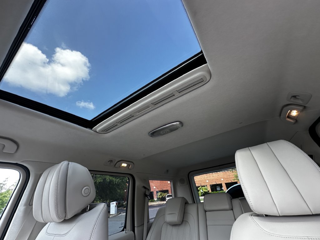 New 2027 Mercedes-Benz G 580 e image 31